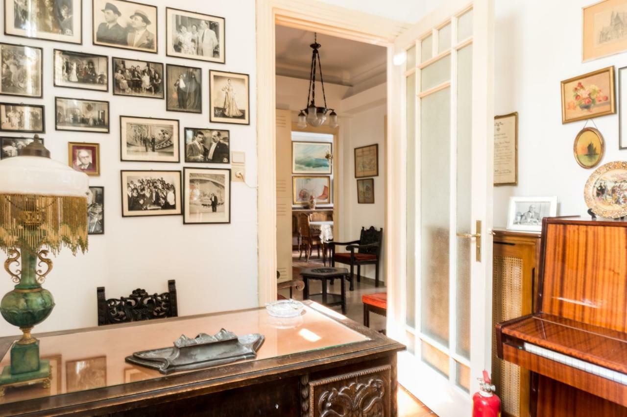 Appartamento Plaka Vintage Atene Esterno foto